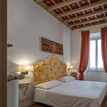 רומא Excellent Trinity Rooms מראה חיצוני תמונה