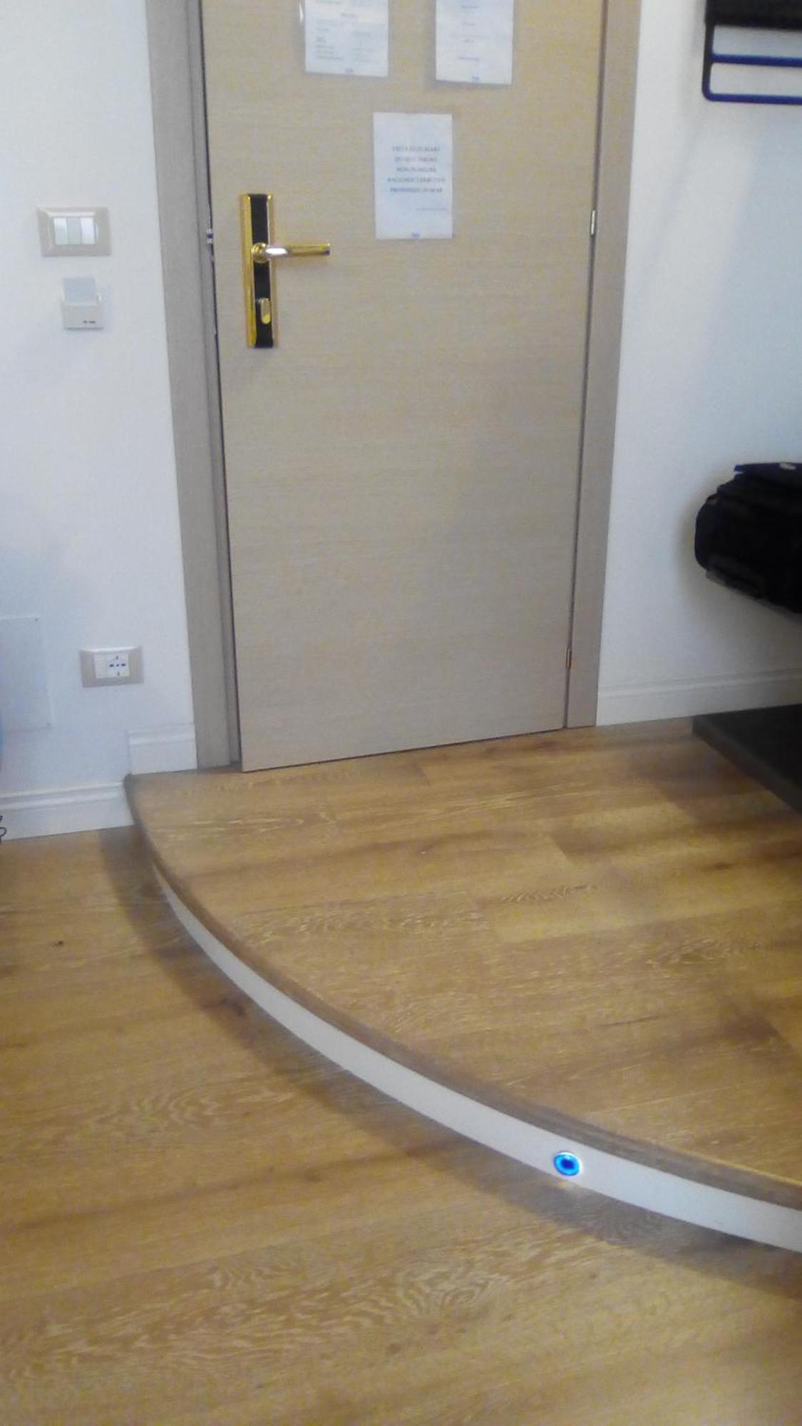 רומא Excellent Trinity Rooms מראה חיצוני תמונה
